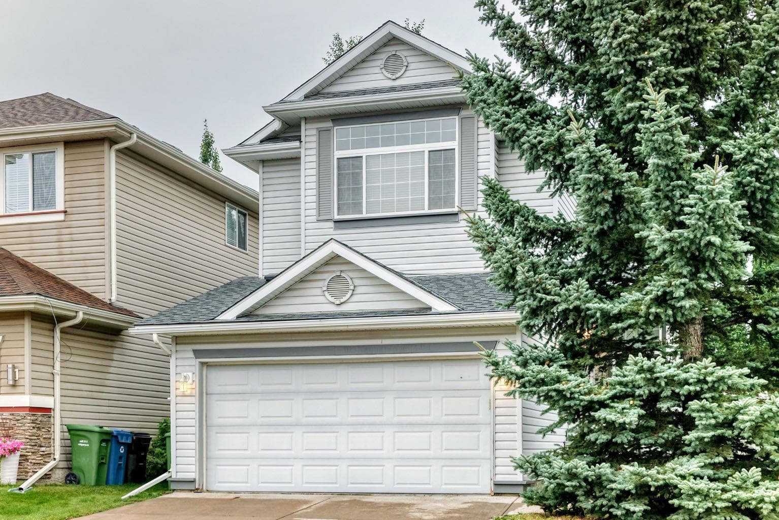 234 Somerglen Way SW