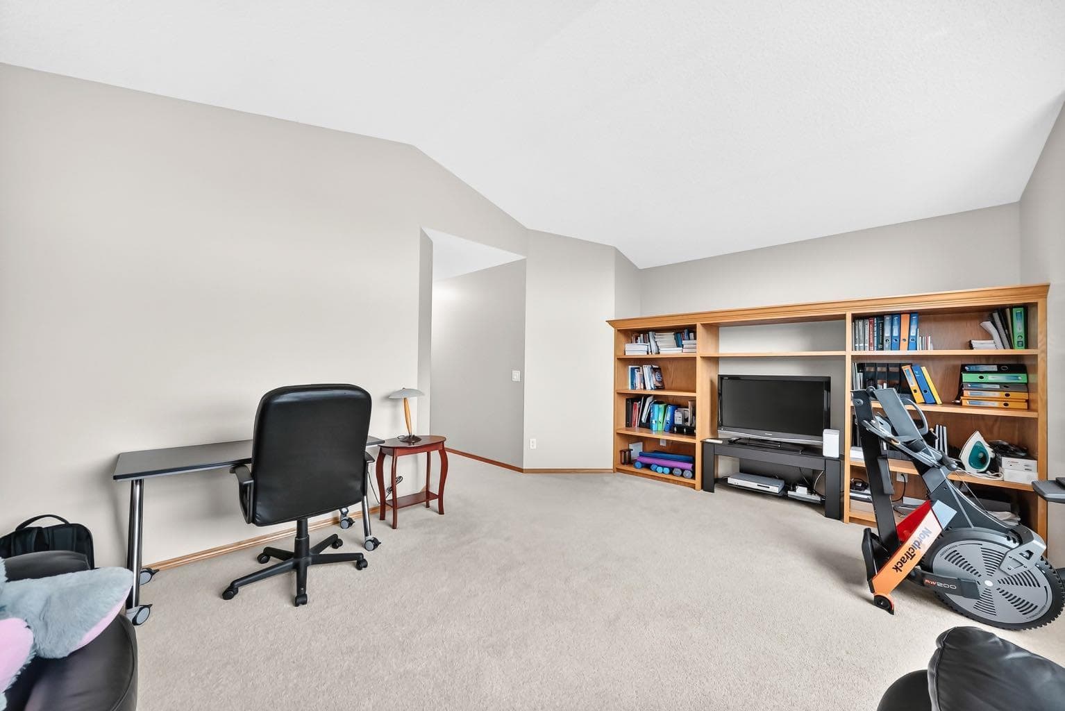 234 Somerglen Way SW
