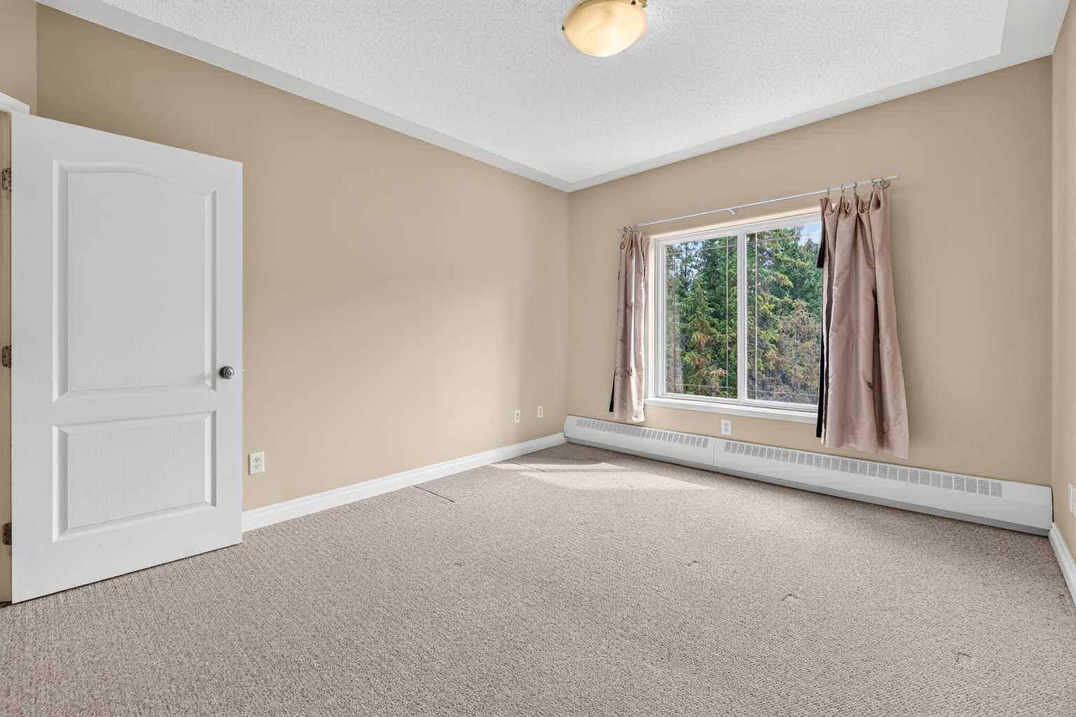 305, 30 Discovery Ridge Close SW