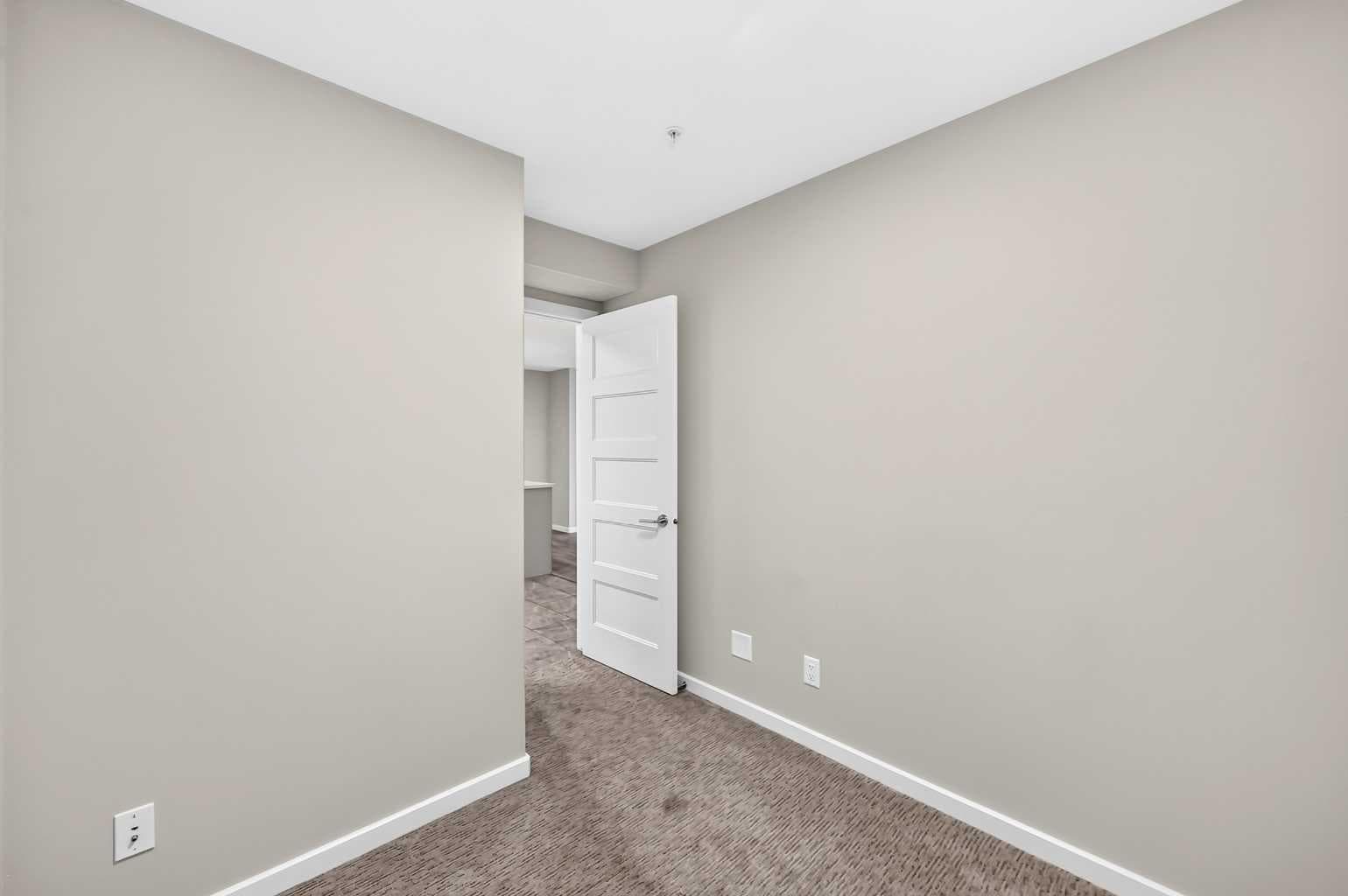 3305, 450 Kincora Glen Road NW