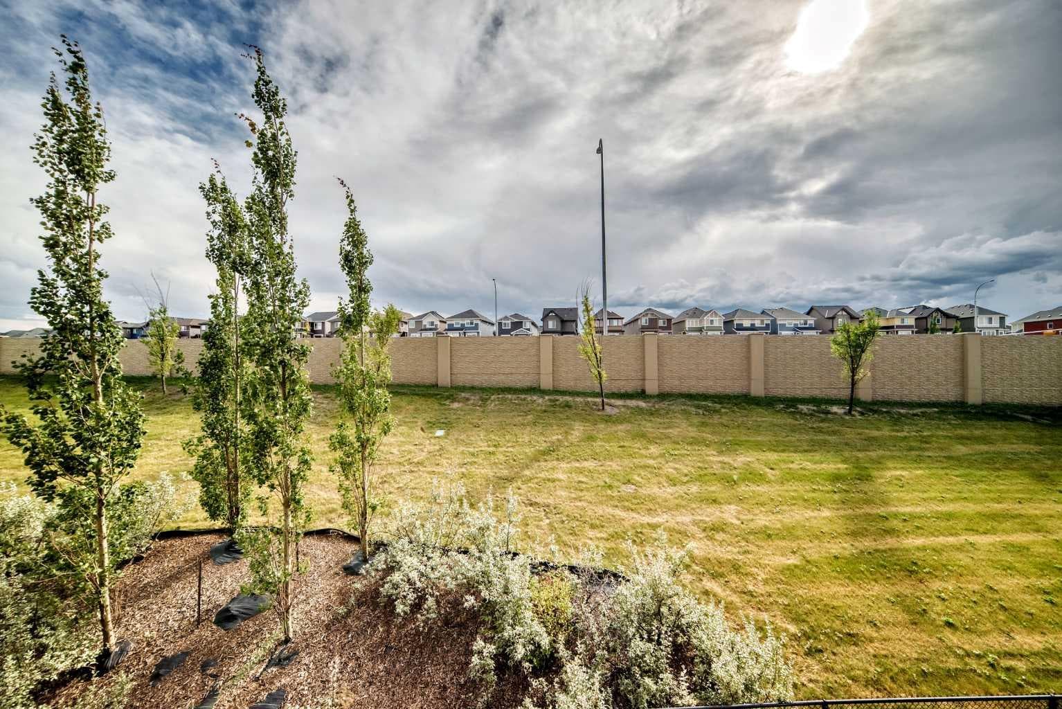 3305, 450 Kincora Glen Road NW