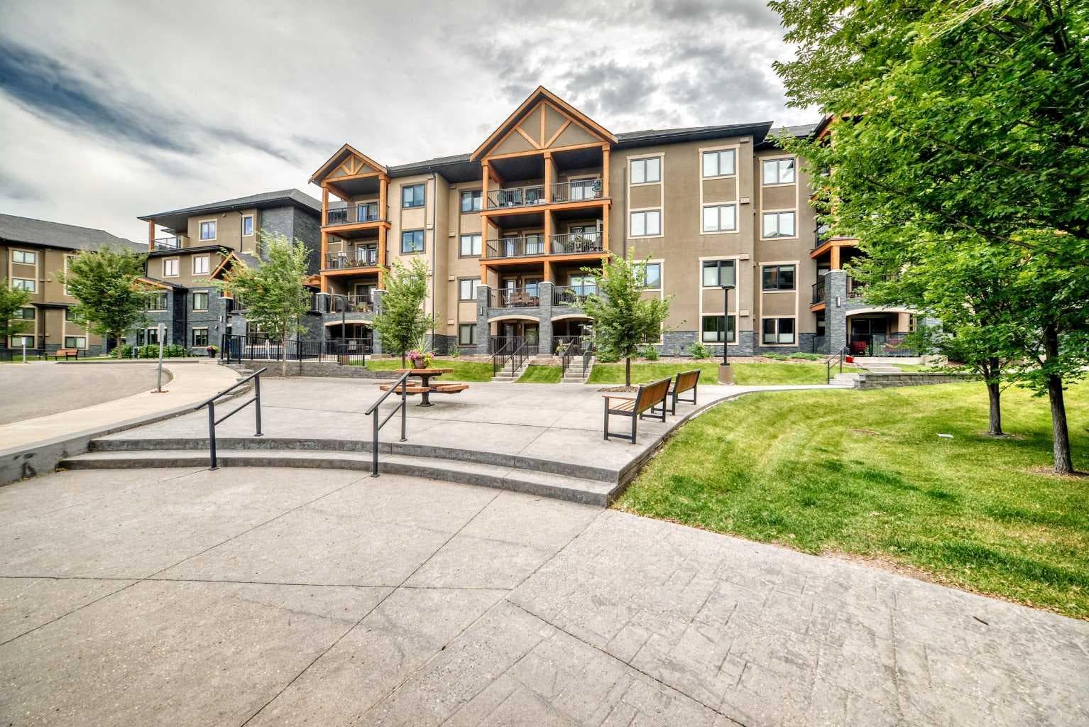 3305, 450 Kincora Glen Road NW