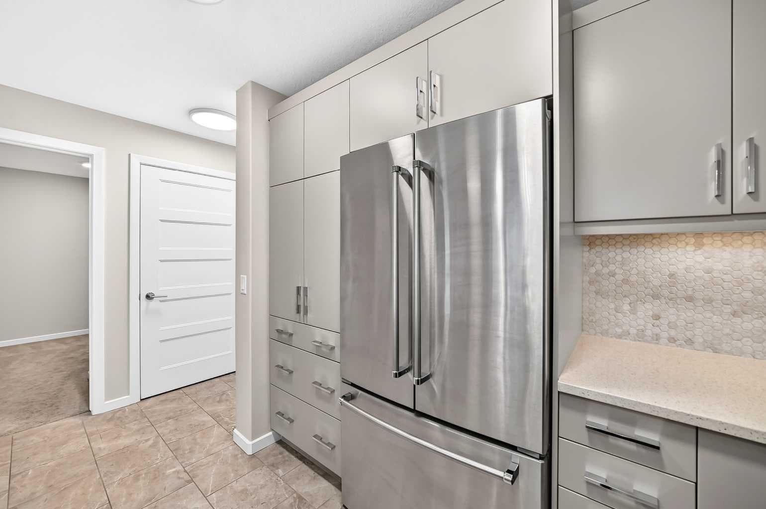 3305, 450 Kincora Glen Road NW