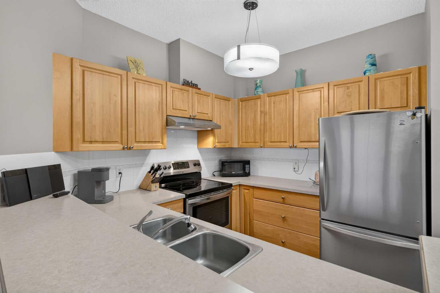 1314, 1010 Arbour Lake Road NW