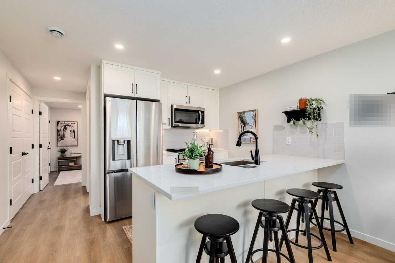 113, 40 Livingston Parade NE