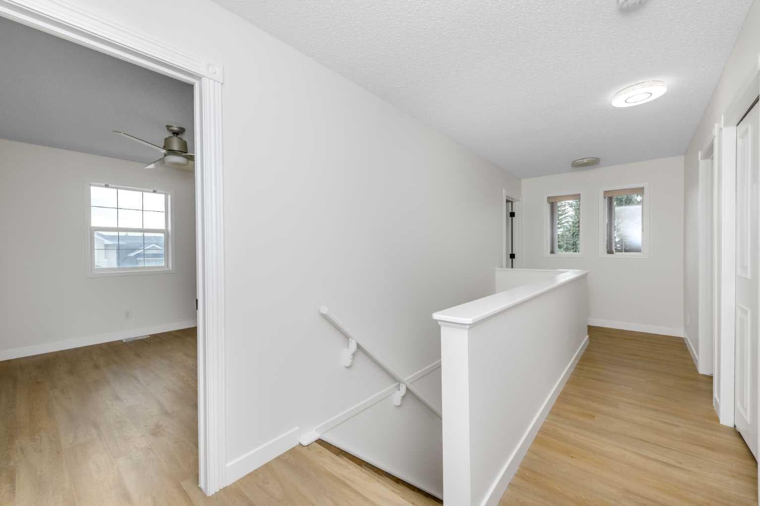 28 Coral Reef Link NE