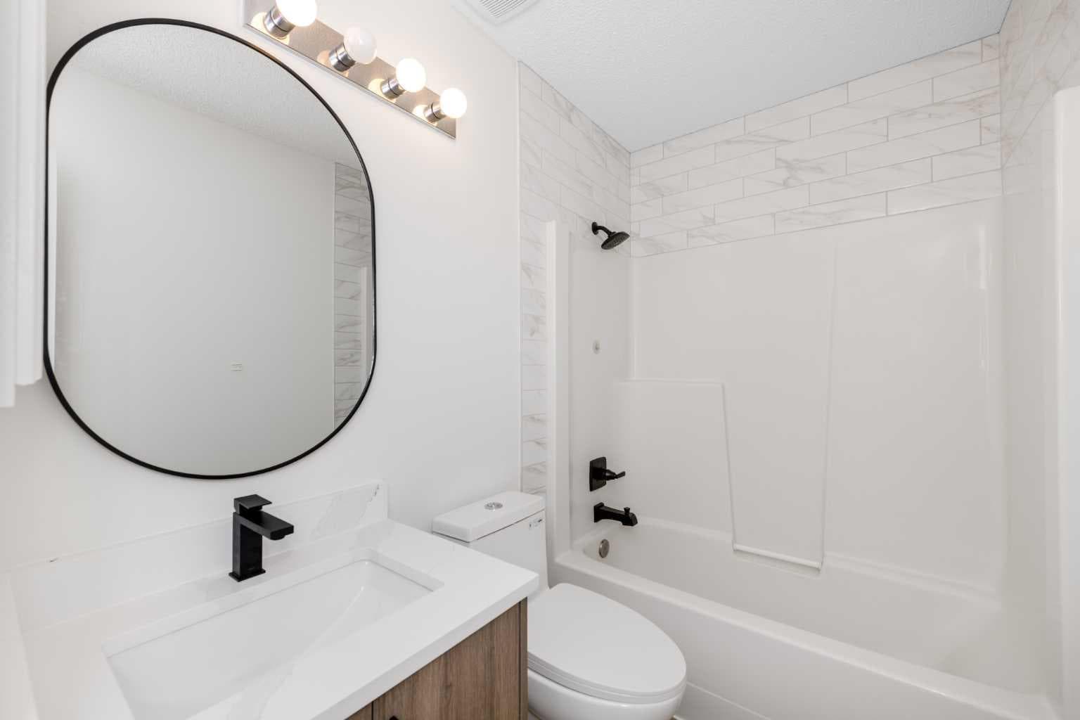 28 Coral Reef Link NE