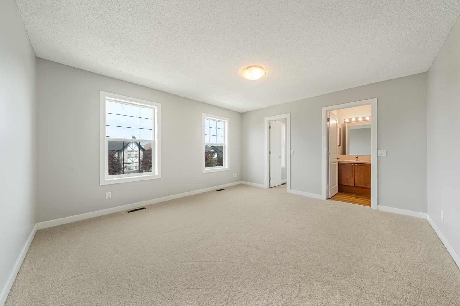 183 Silverado Way SW