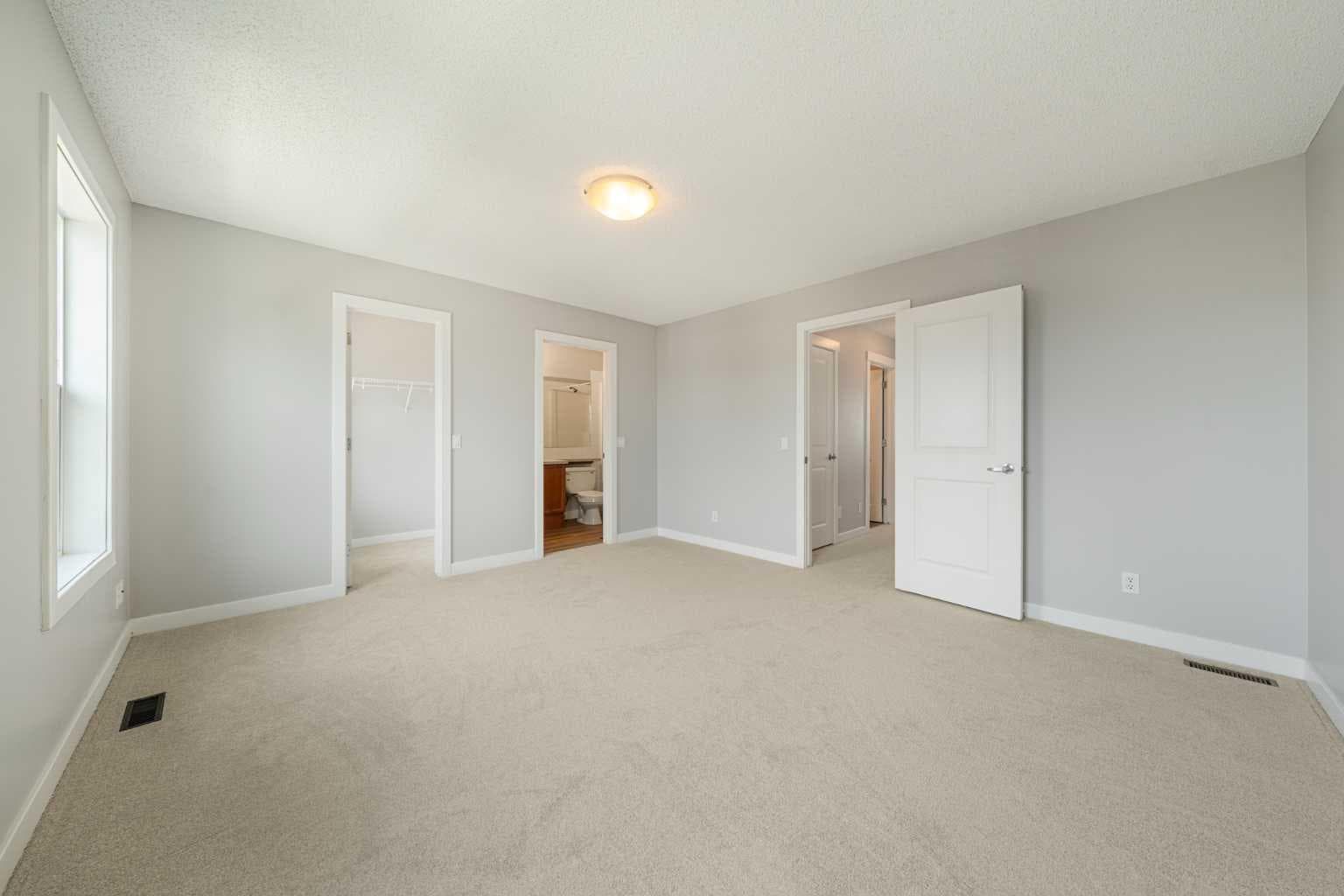 183 Silverado Way SW