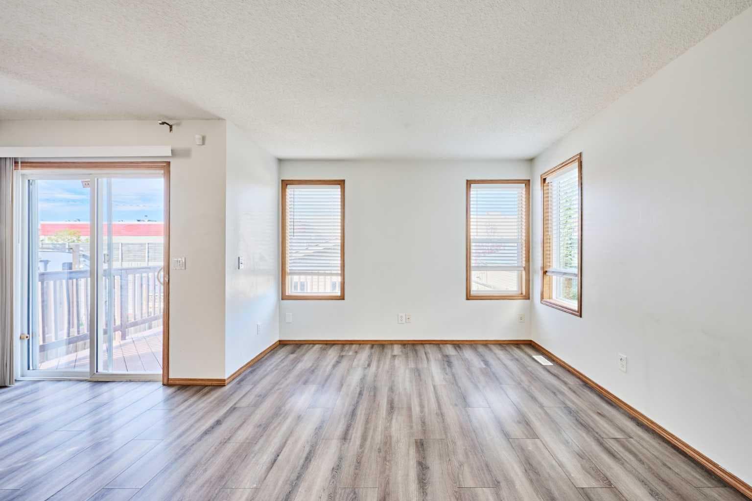 240 Covehaven Road NE