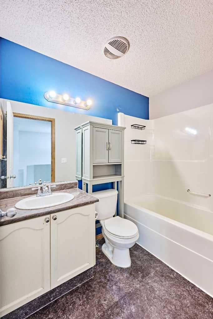 240 Covehaven Road NE