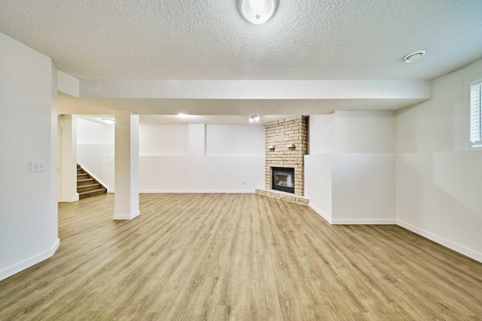 240 Covehaven Road NE