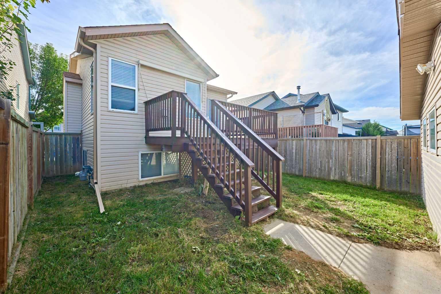 240 Covehaven Road NE