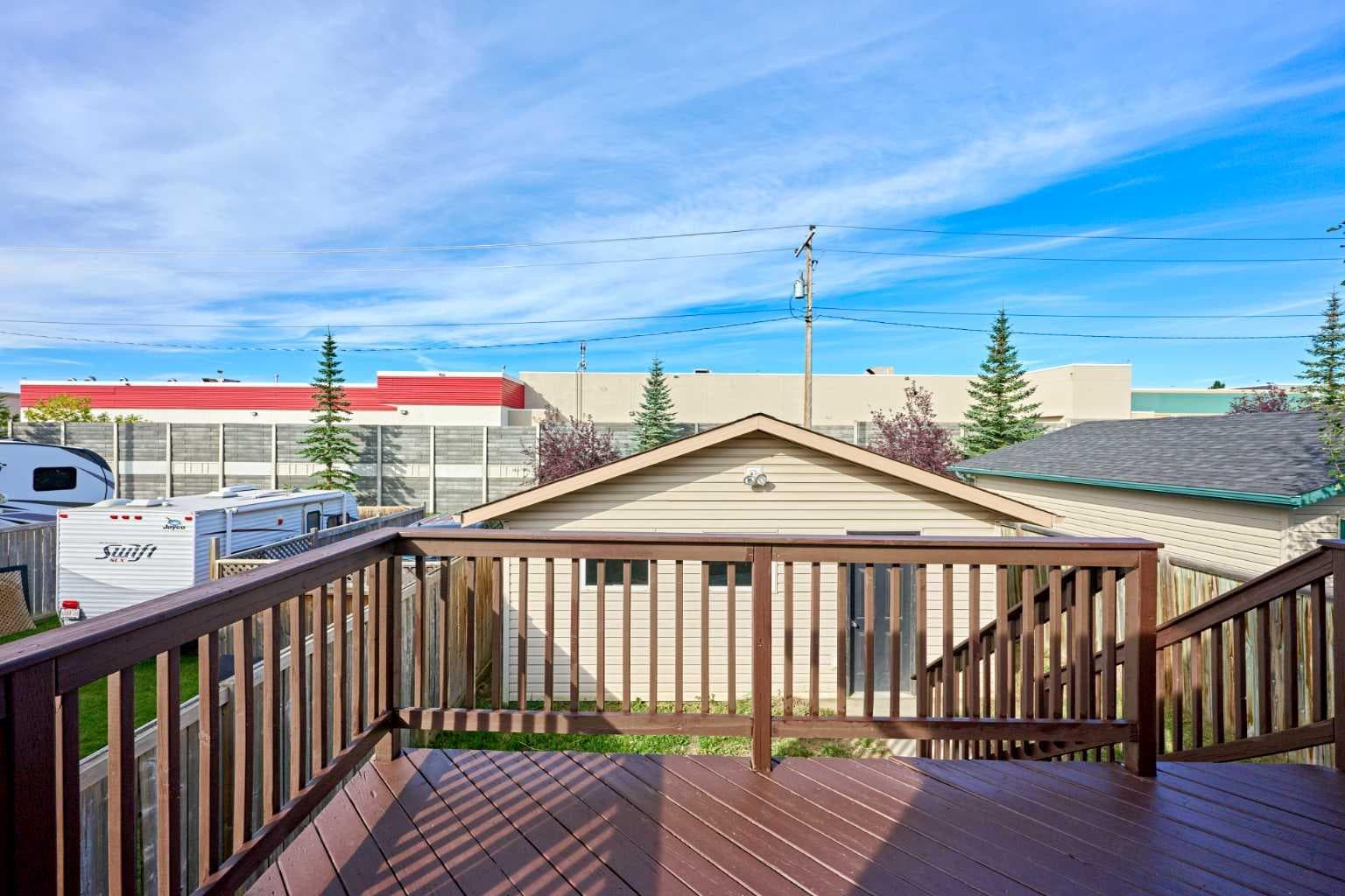 240 Covehaven Road NE