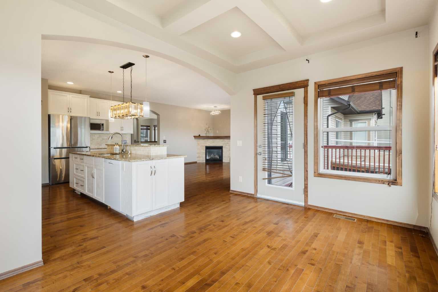 105 cortina Bay SW
