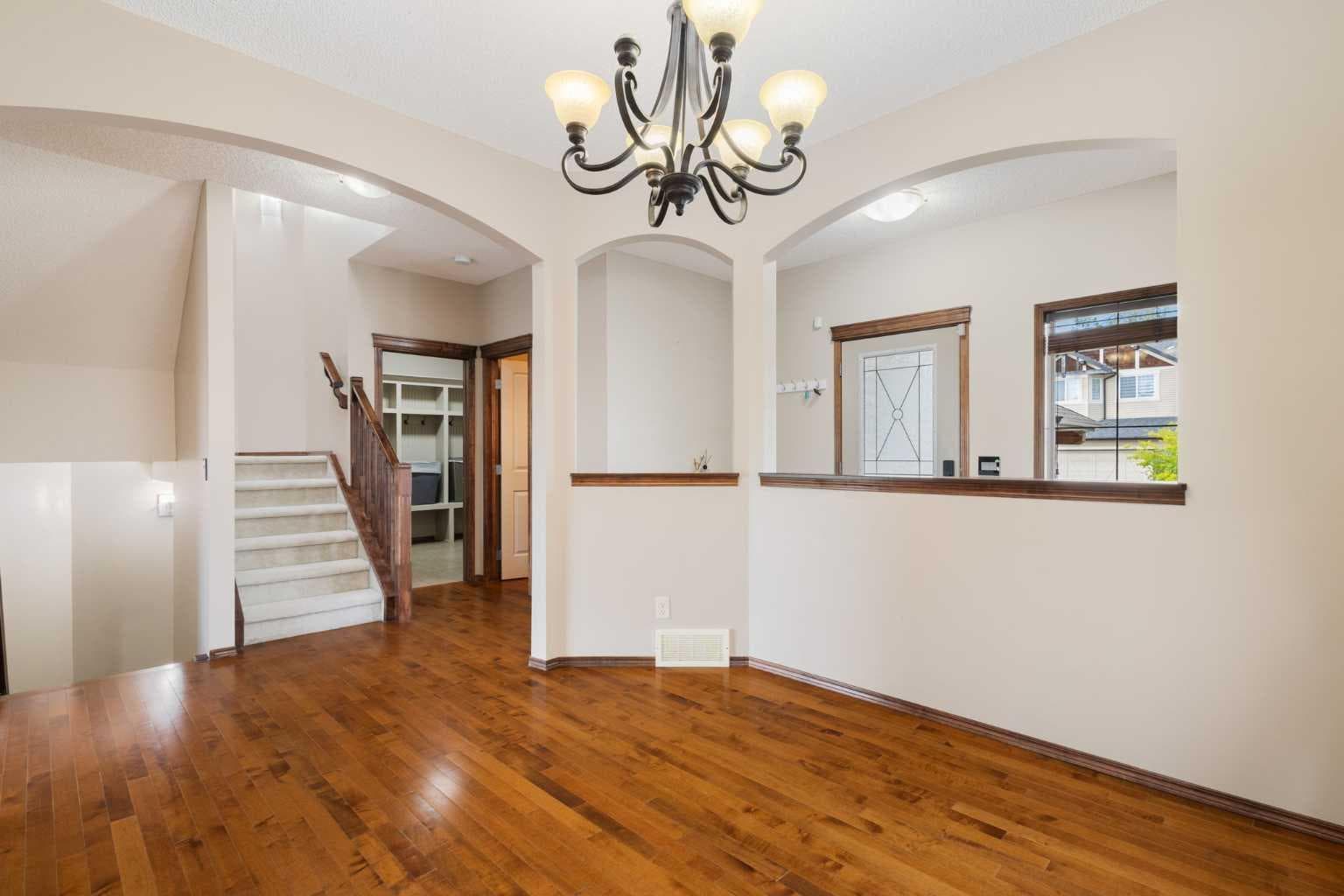 105 cortina Bay SW