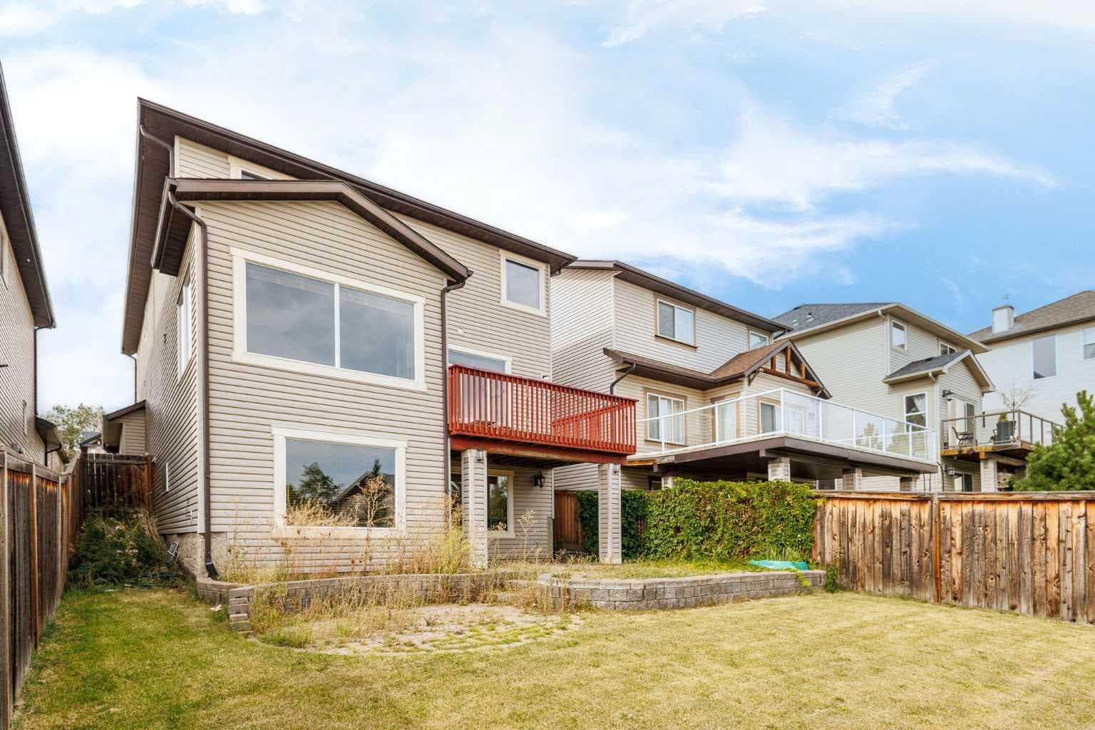 105 cortina Bay SW