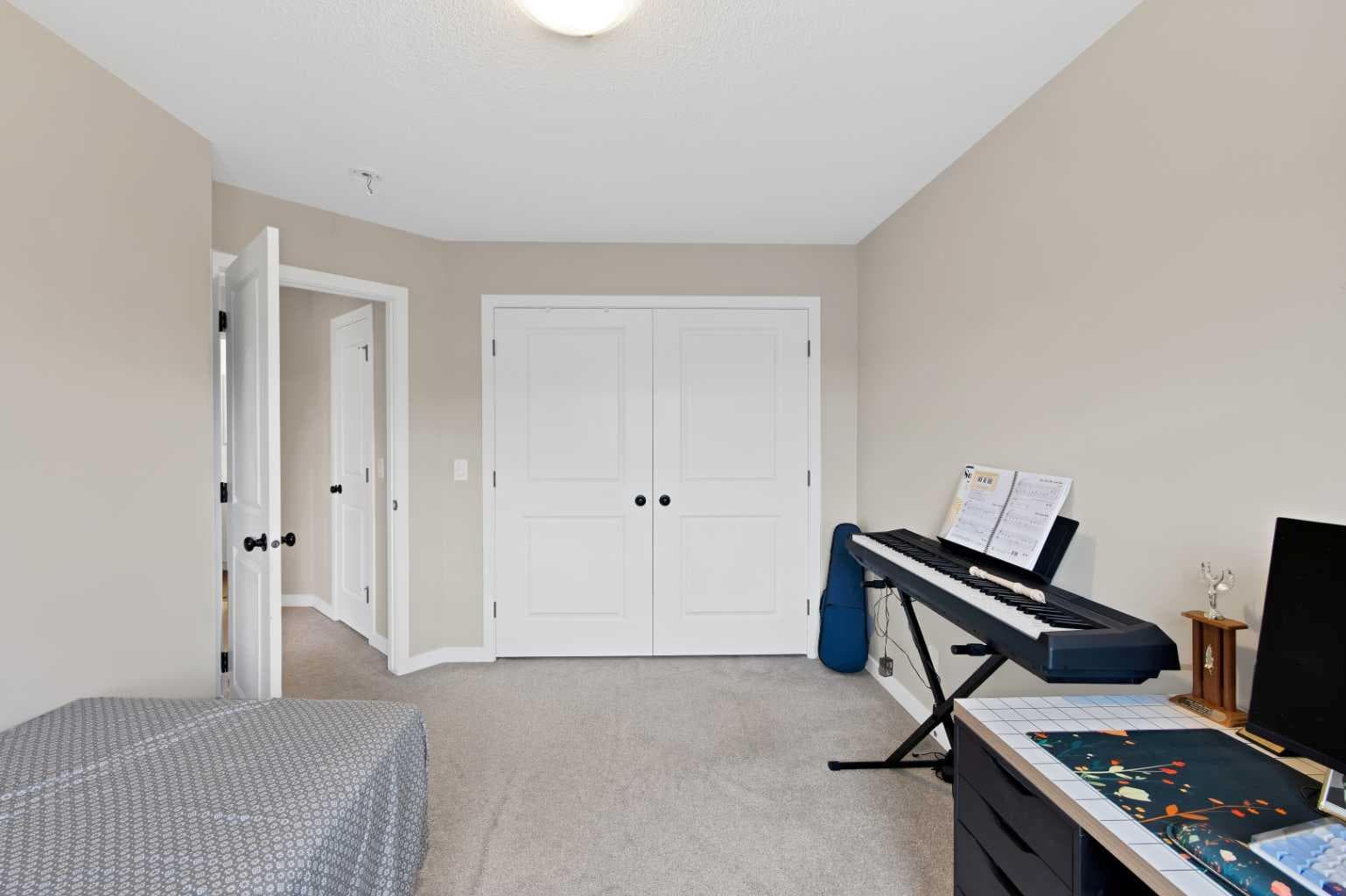 185 Bayside Loop SW
