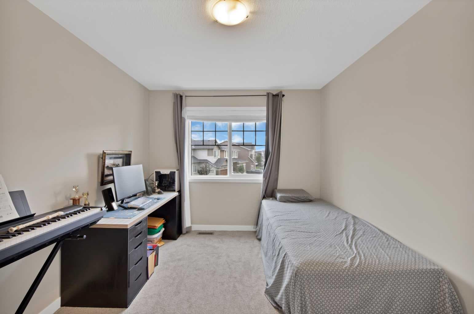 185 Bayside Loop SW
