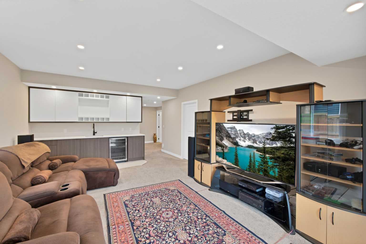 185 Bayside Loop SW