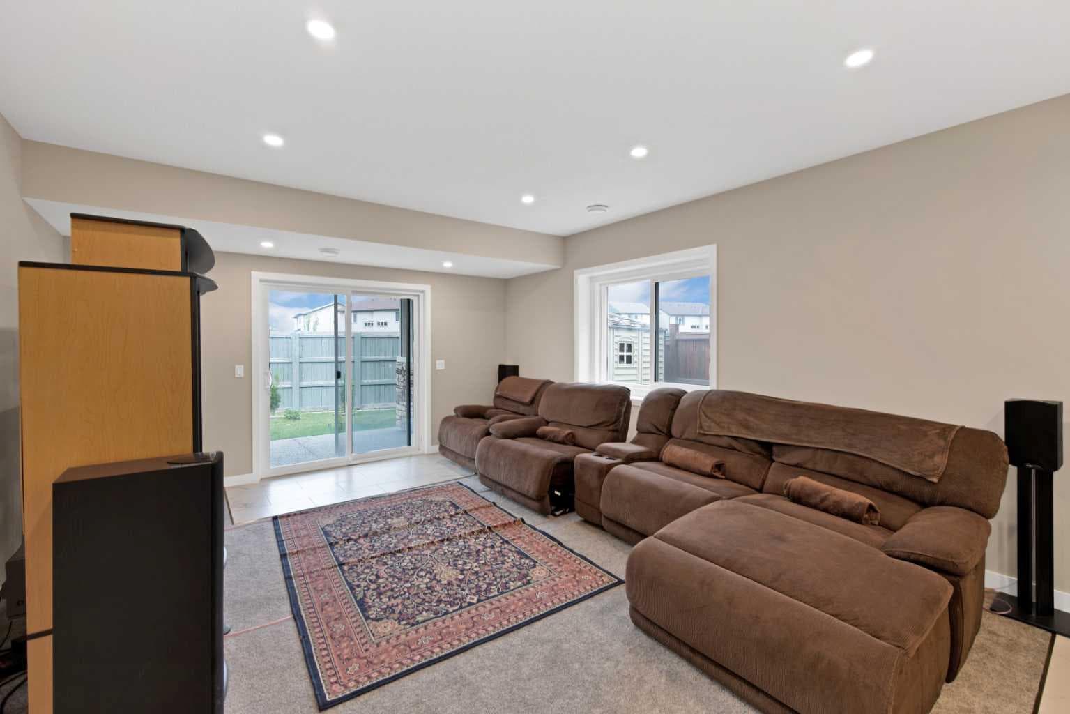 185 Bayside Loop SW