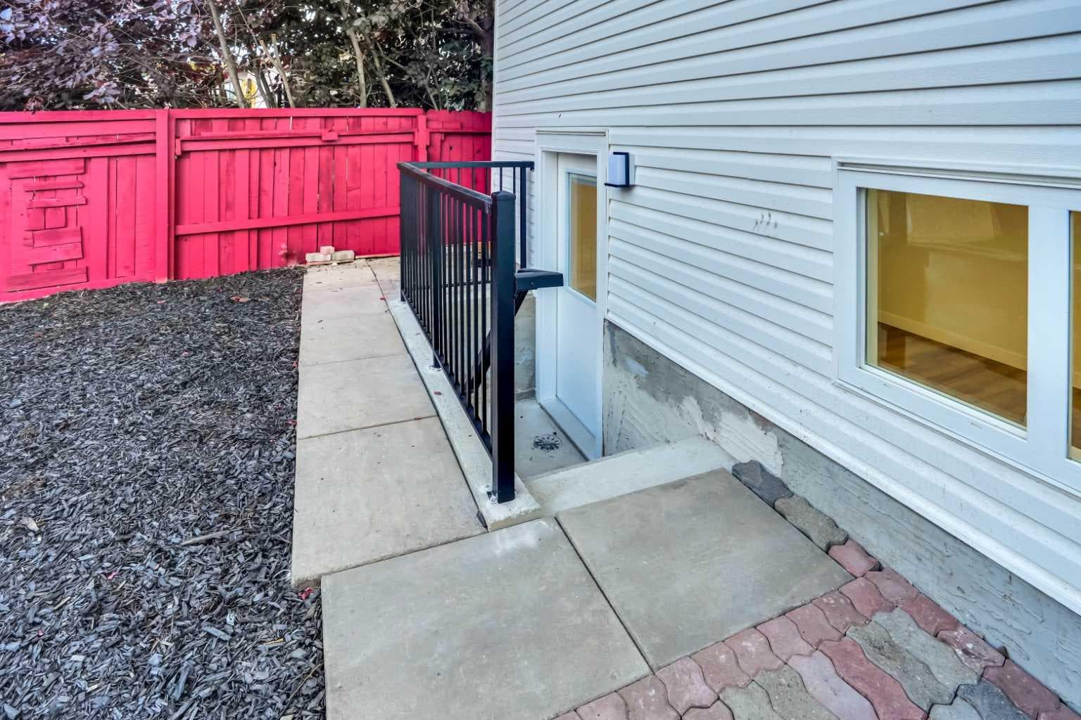 171 Castlebrook Rise NE