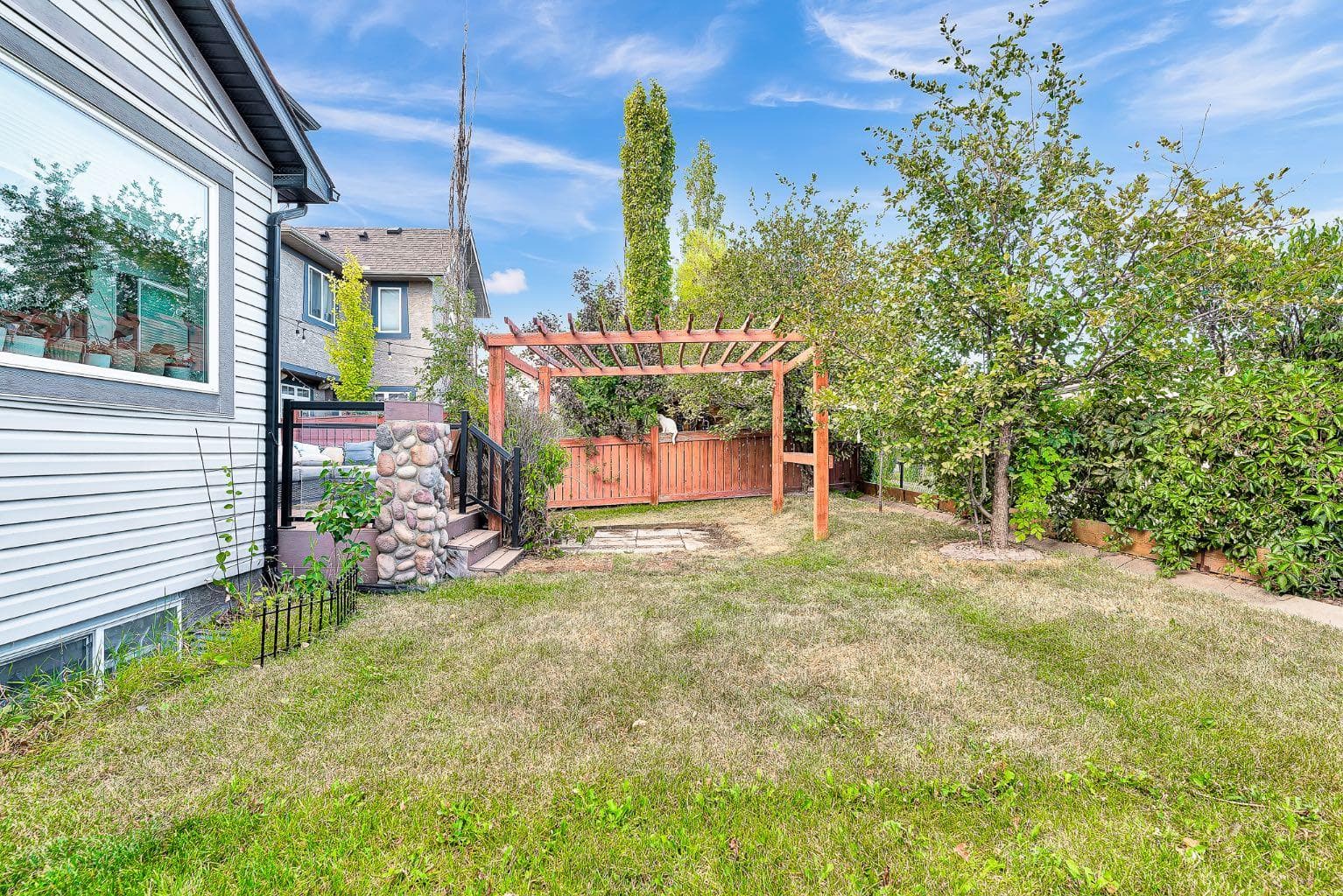 82 Hidden Creek Point NW