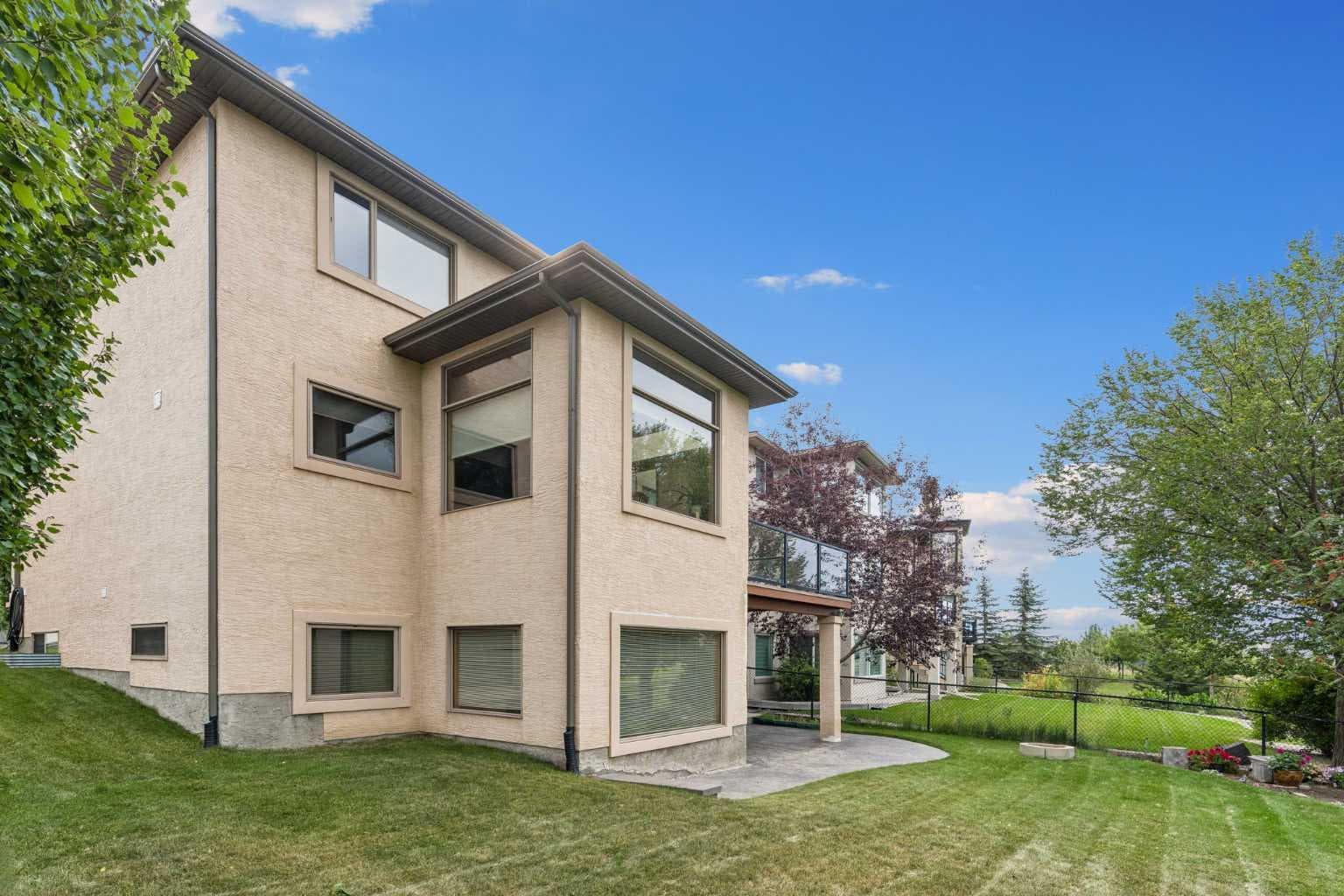 127 Edgeridge Close NW