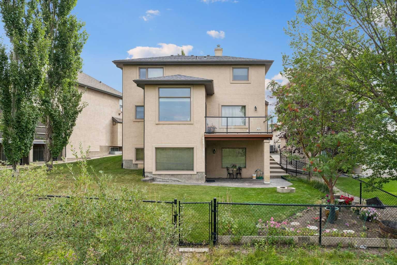 127 Edgeridge Close NW