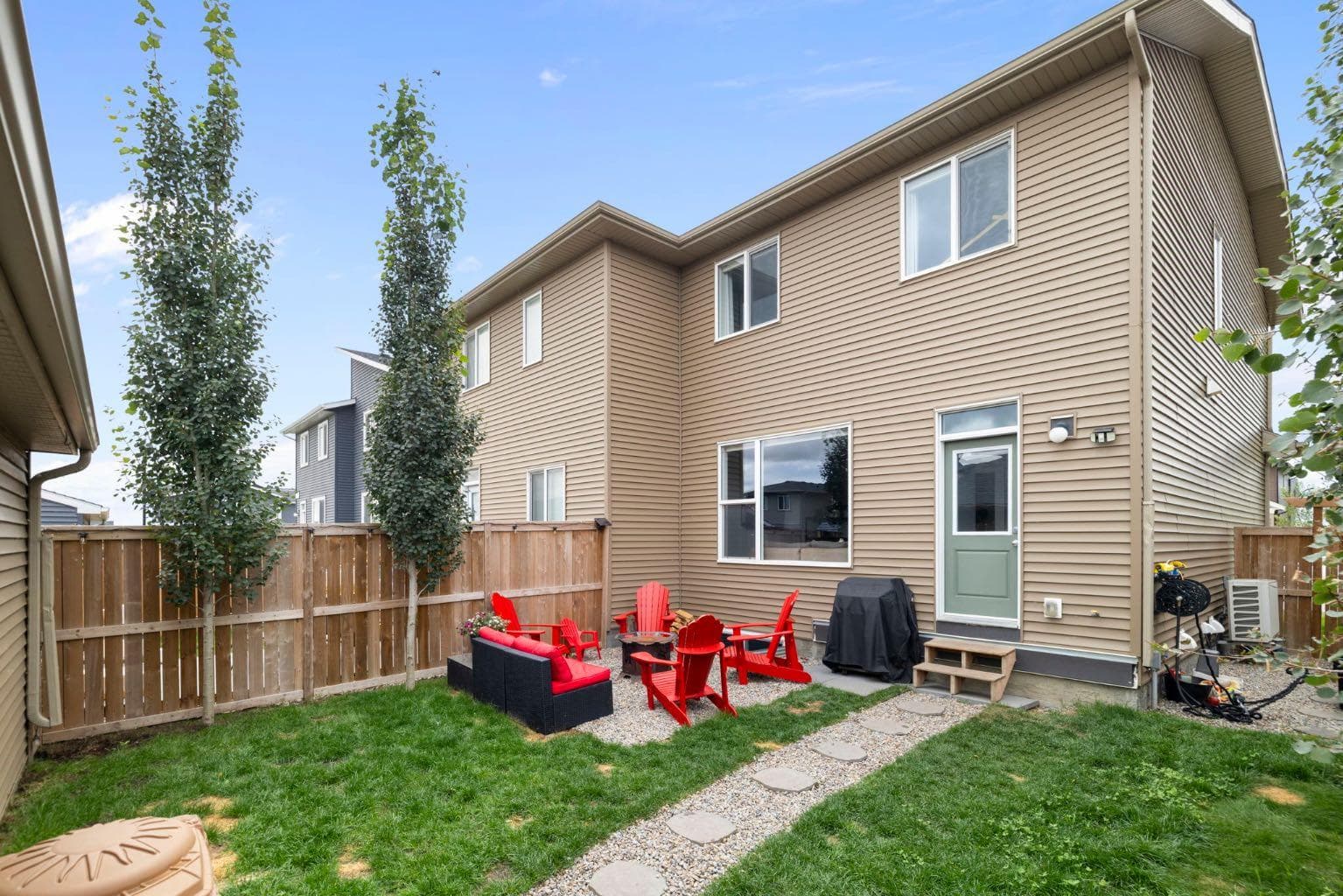 196 Dawson Drive 