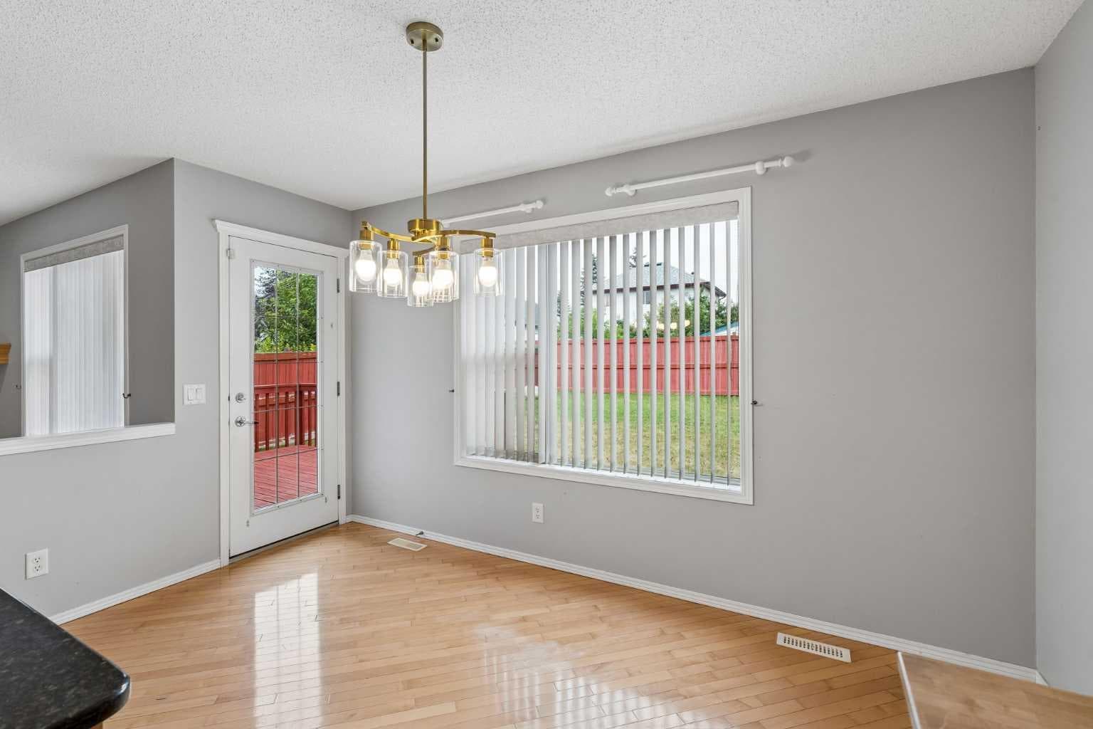 22 Somerside Crescent SW