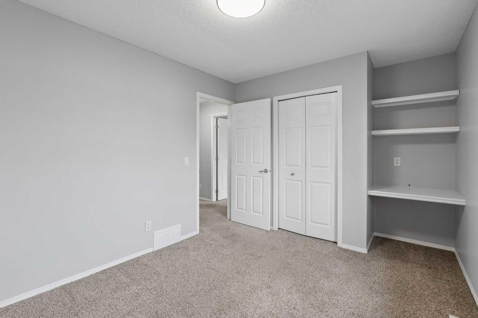 22 Somerside Crescent SW