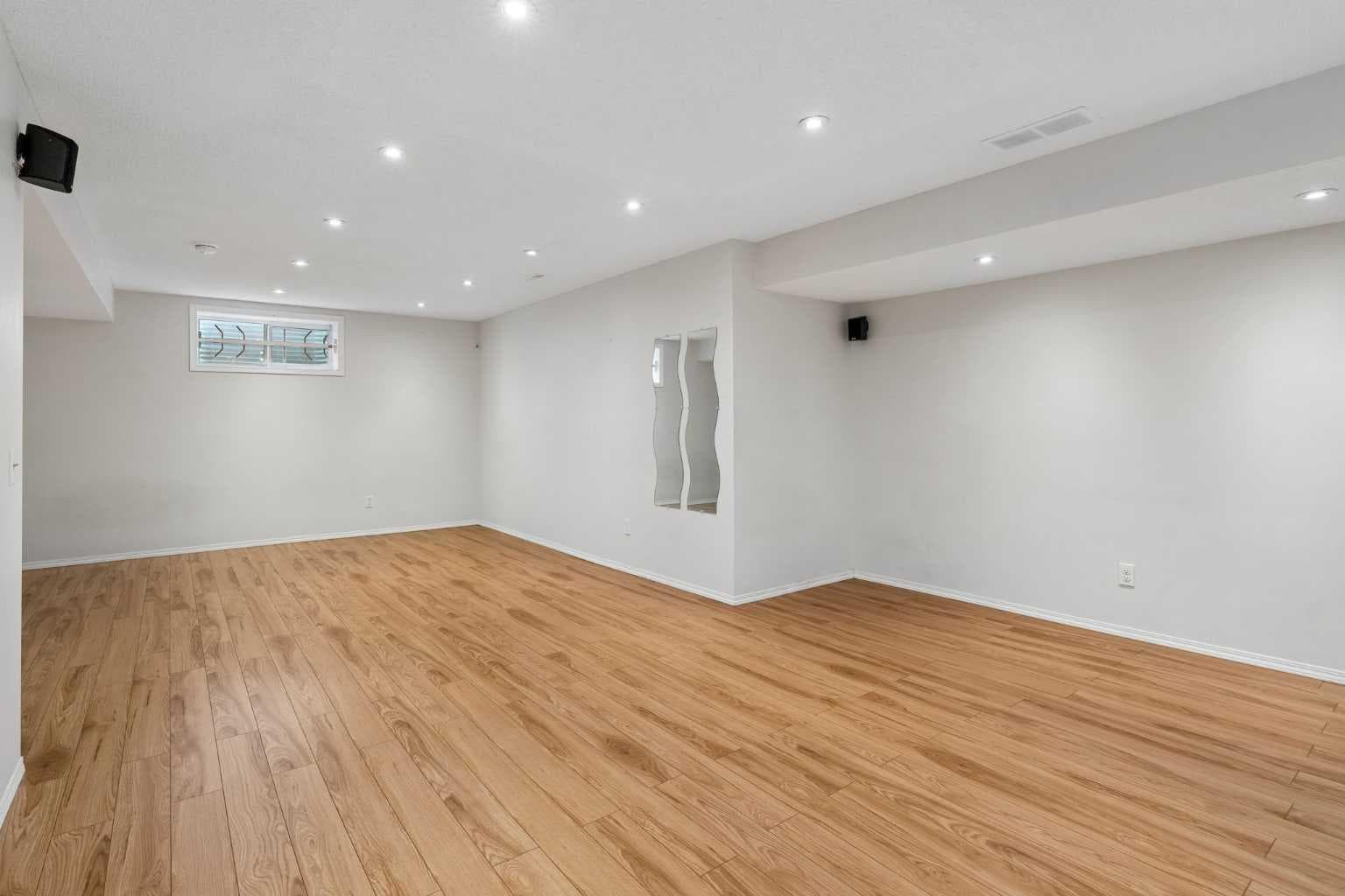 22 Somerside Crescent SW