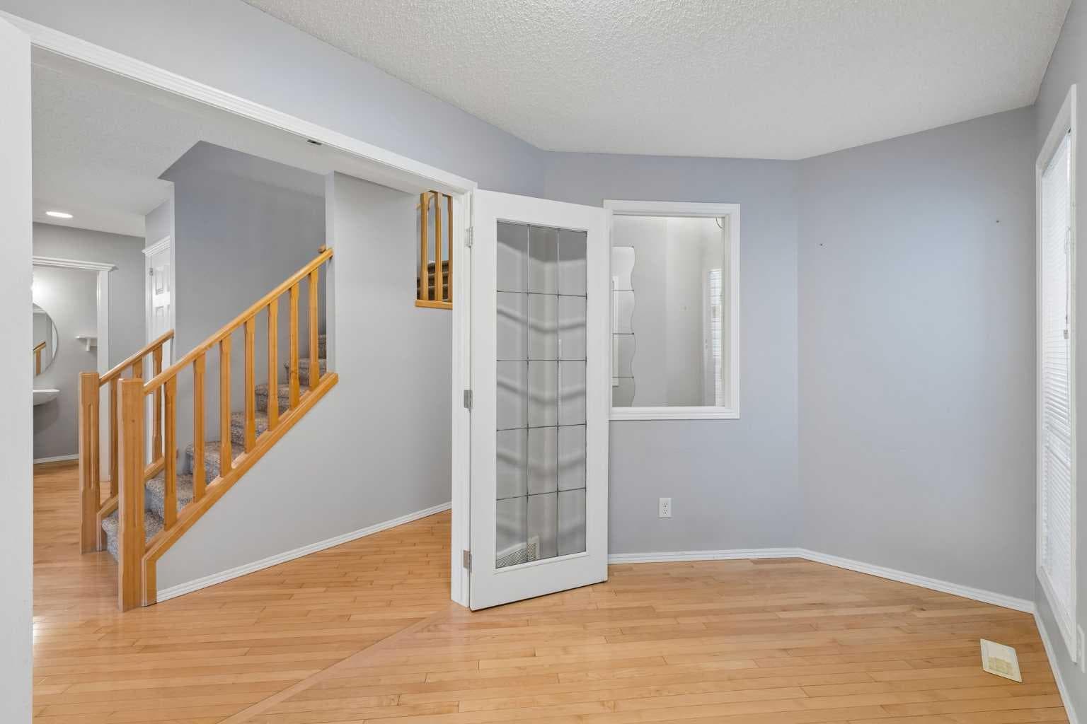 22 Somerside Crescent SW