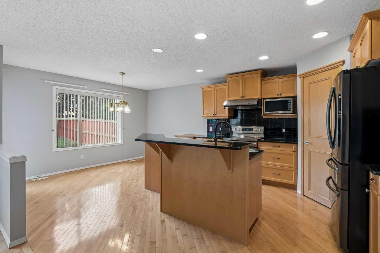 22 Somerside Crescent SW