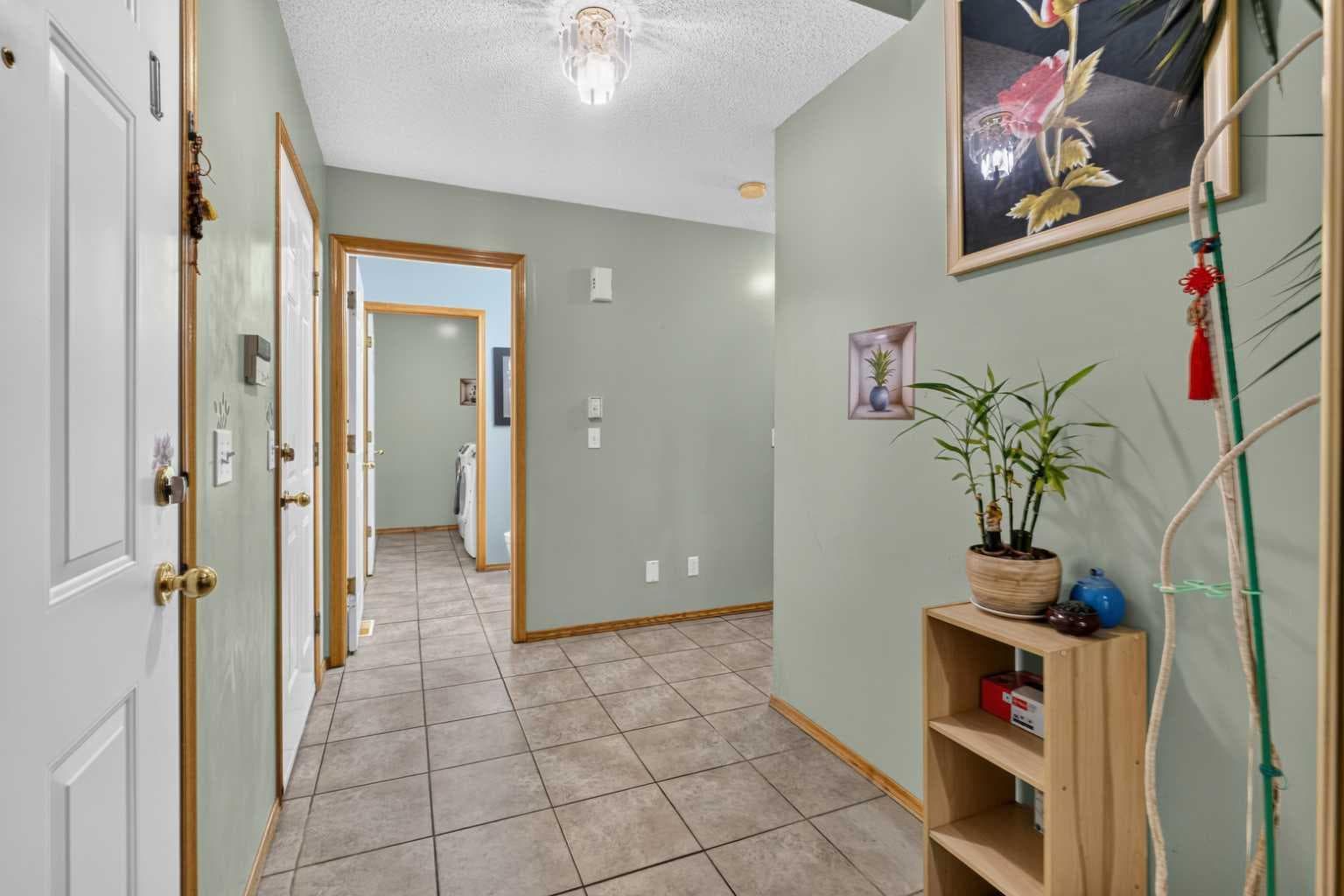 179 Erin Park Drive SE
