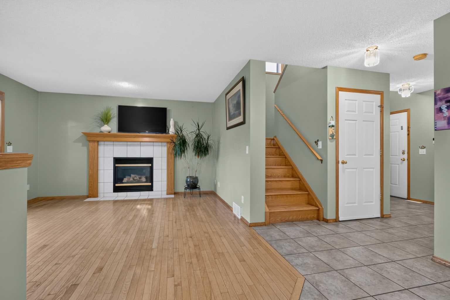 179 Erin Park Drive SE