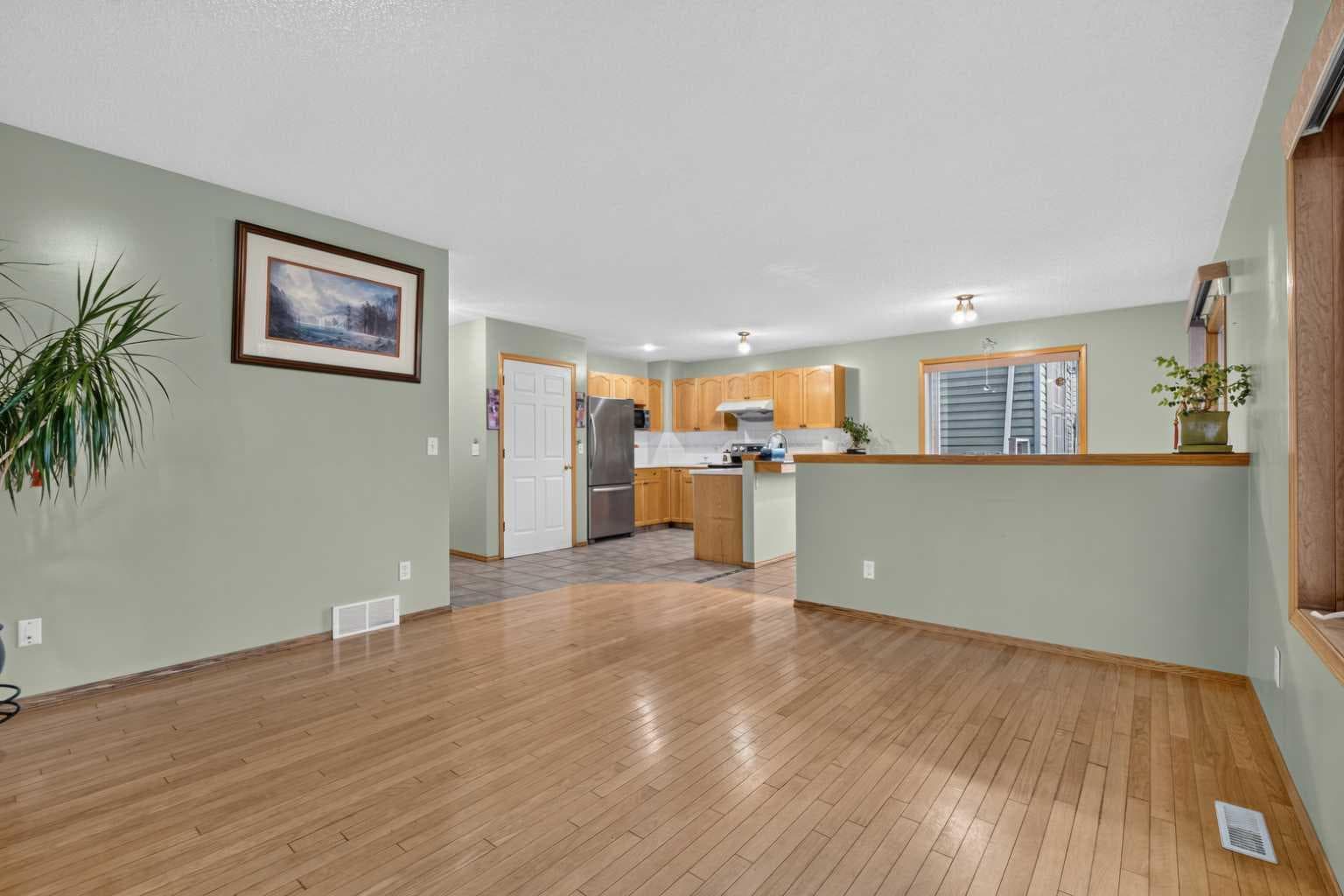 179 Erin Park Drive SE