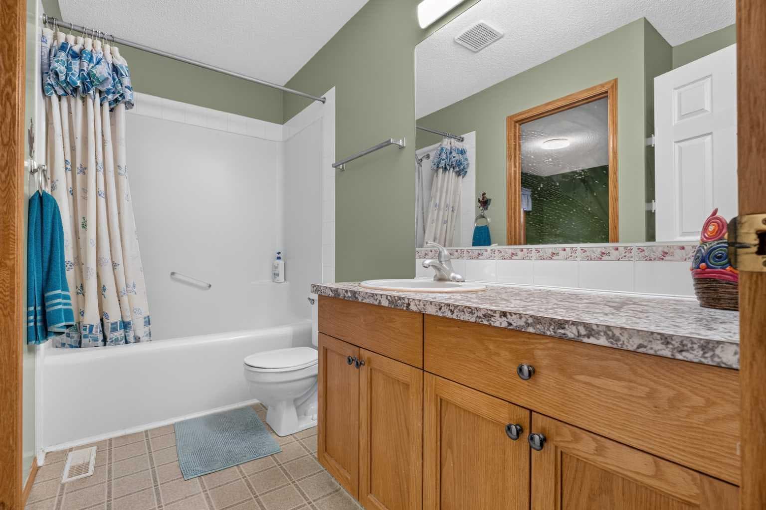 179 Erin Park Drive SE
