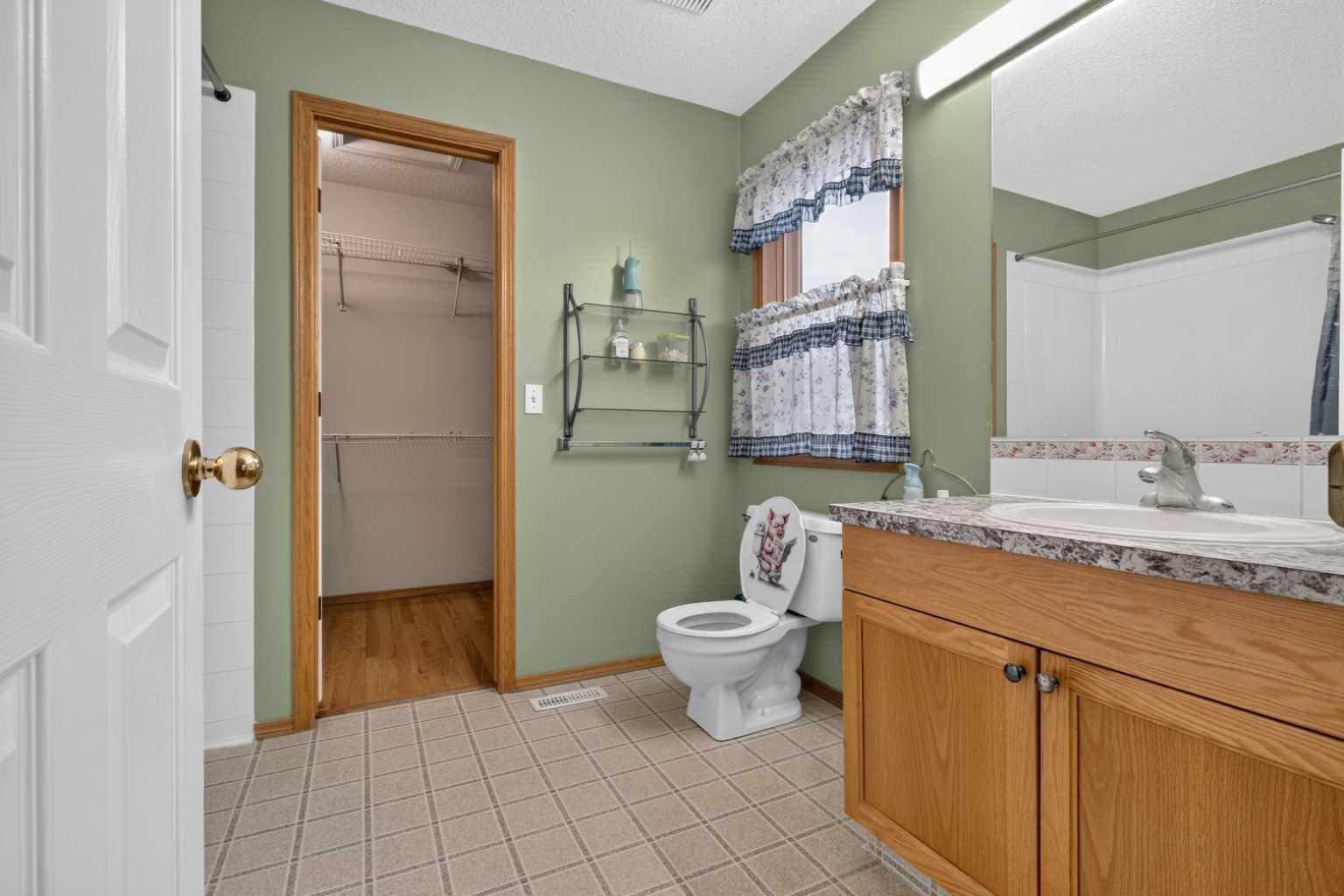 179 Erin Park Drive SE