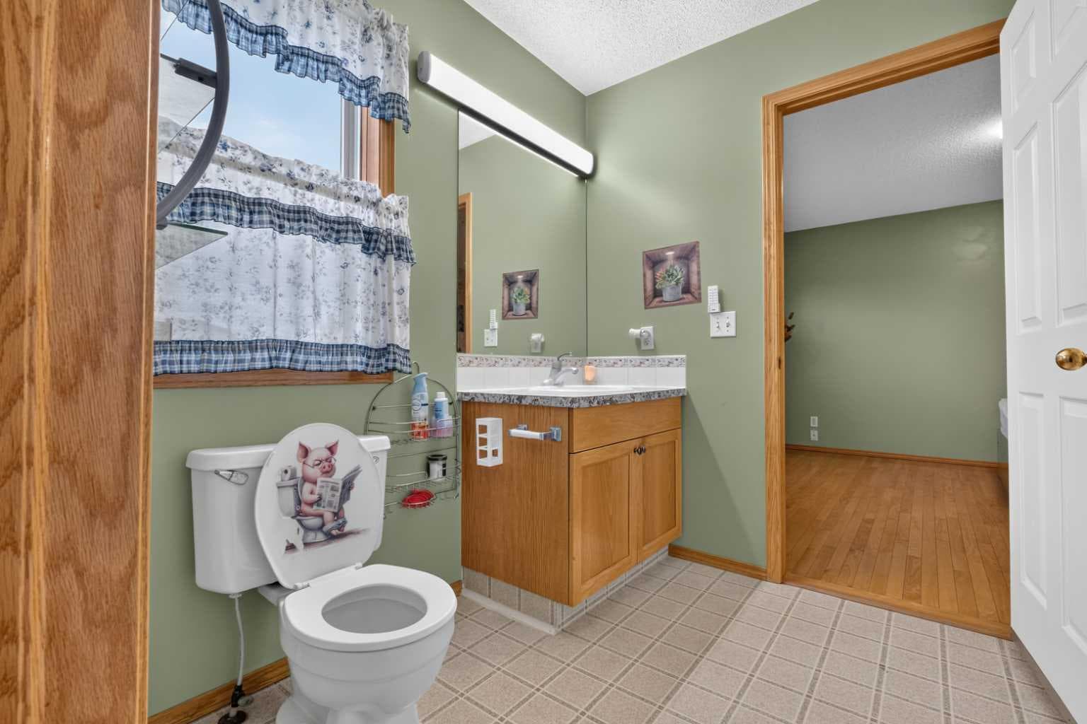 179 Erin Park Drive SE