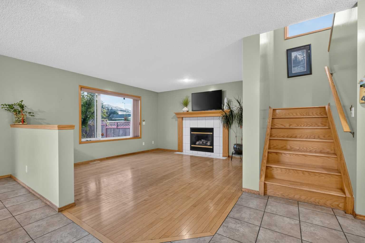 179 Erin Park Drive SE
