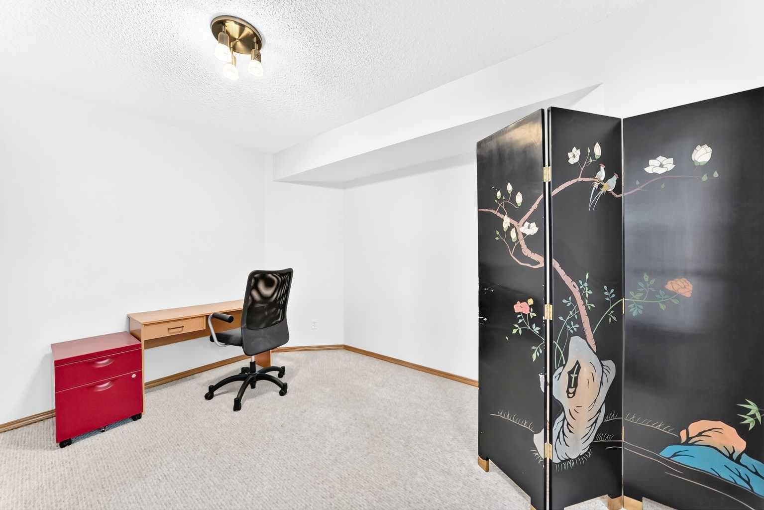 22 Somervale Point SW