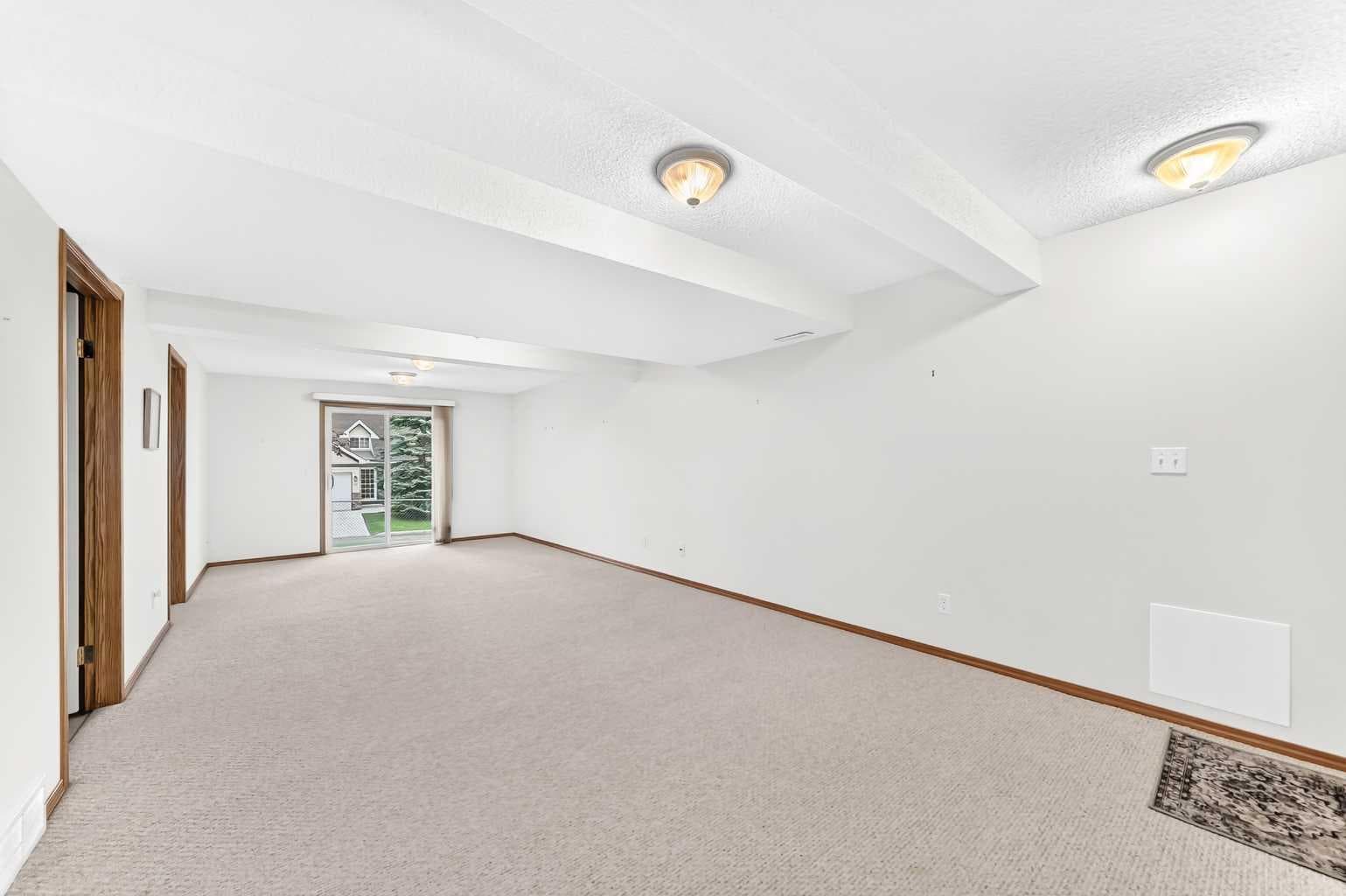 22 Somervale Point SW