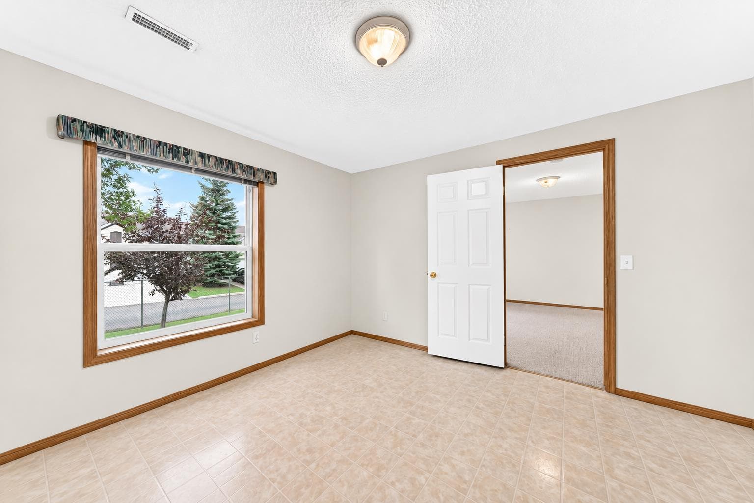22 Somervale Point SW