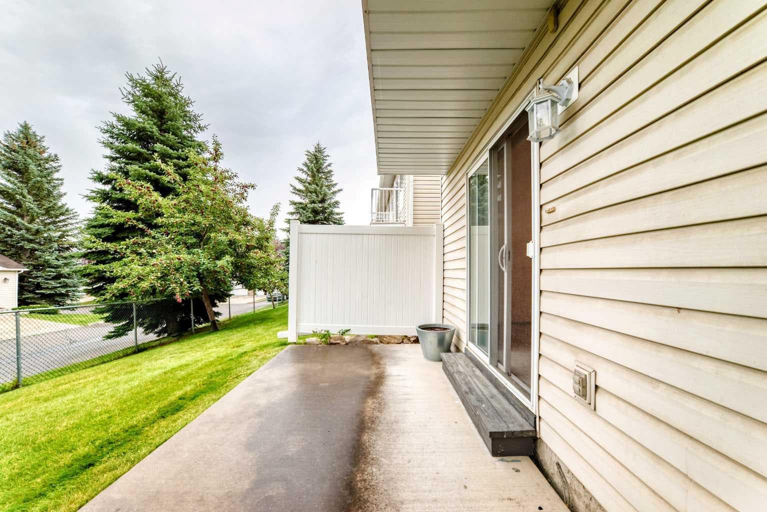 22 Somervale Point SW