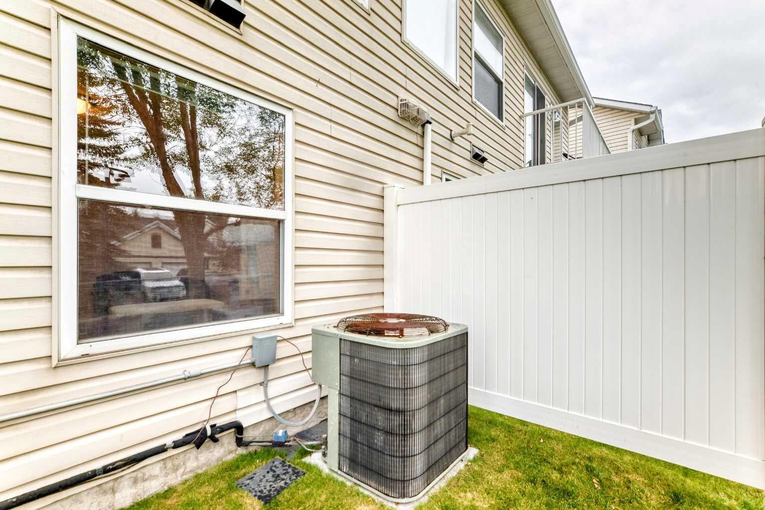 22 Somervale Point SW