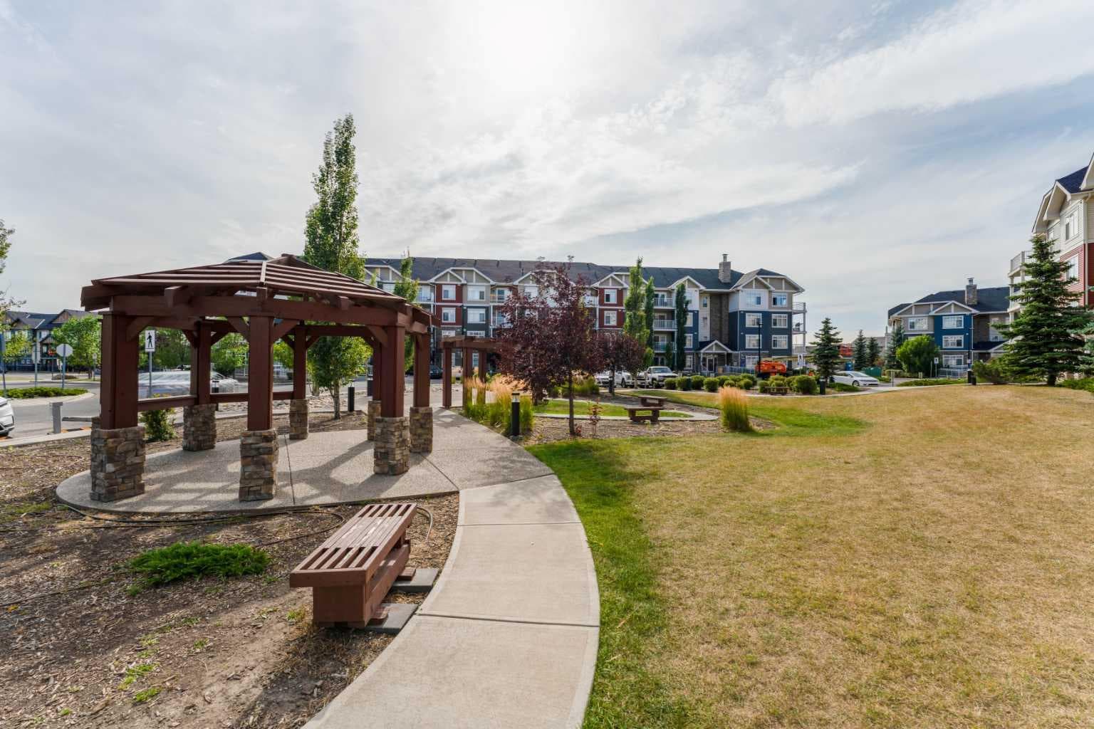 1111, 155 Skyview Ranch Way NE