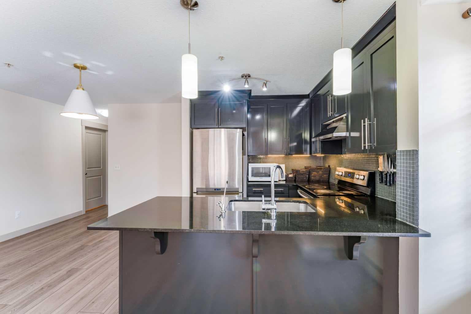 1111, 155 Skyview Ranch Way NE
