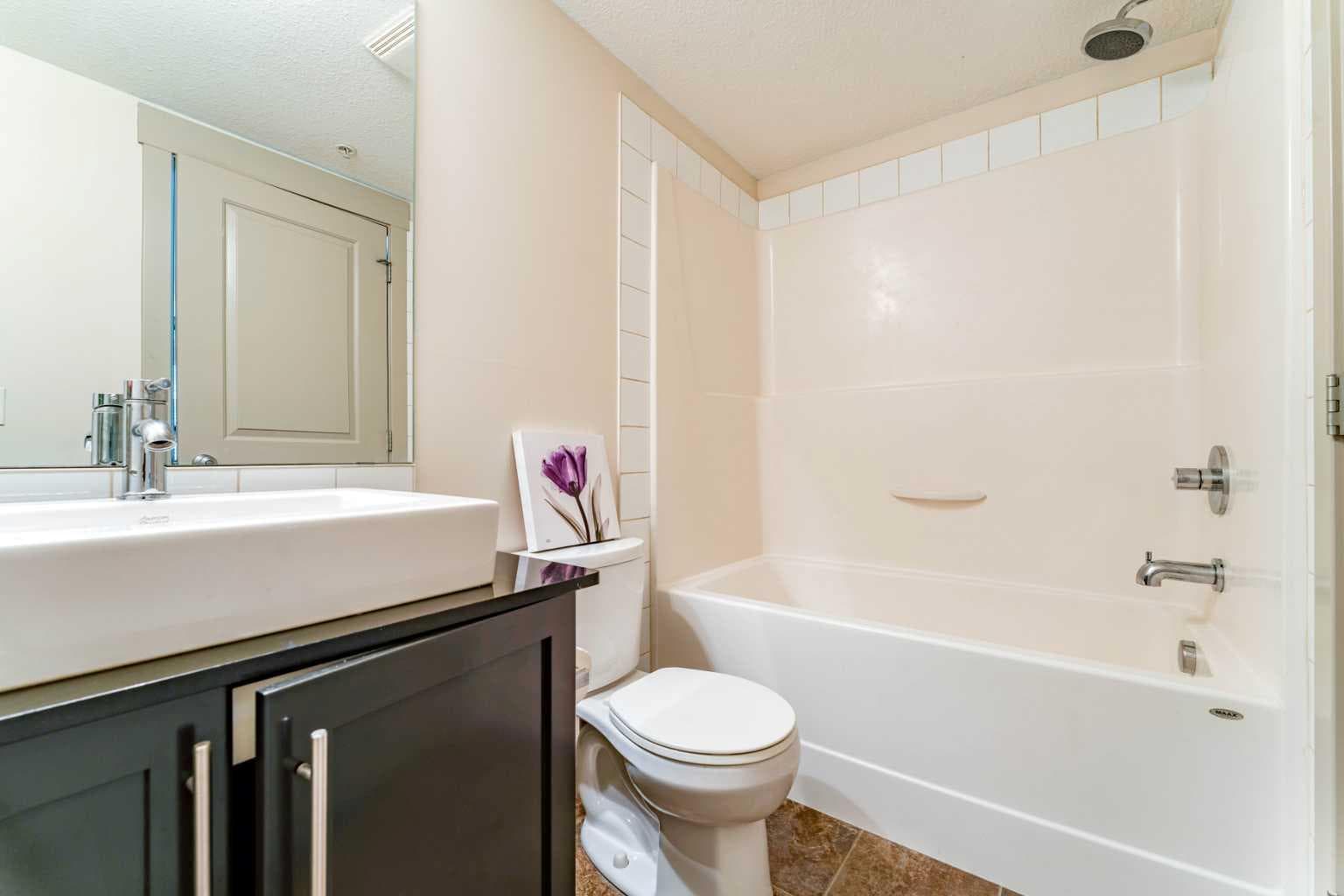 1111, 155 Skyview Ranch Way NE